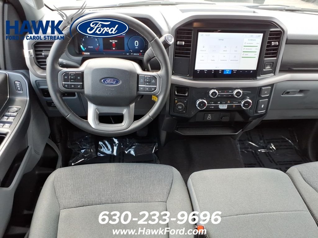 Used 2025 White Ford XLT image 9