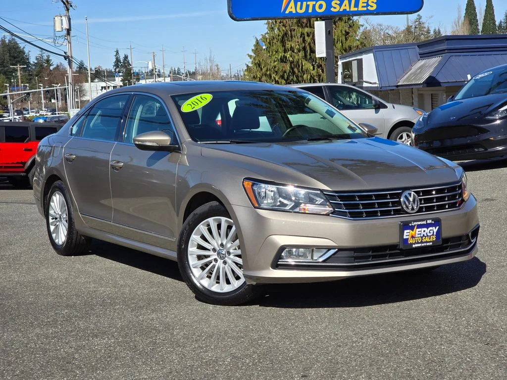 Used 2016 Volkswagen Passat SE with VIN 1VWBT7A37GC018213 for sale in North Bend, WA