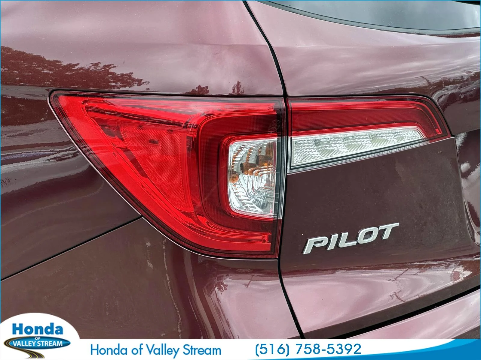 Certified Used 2019 Red Honda EX-L image 9