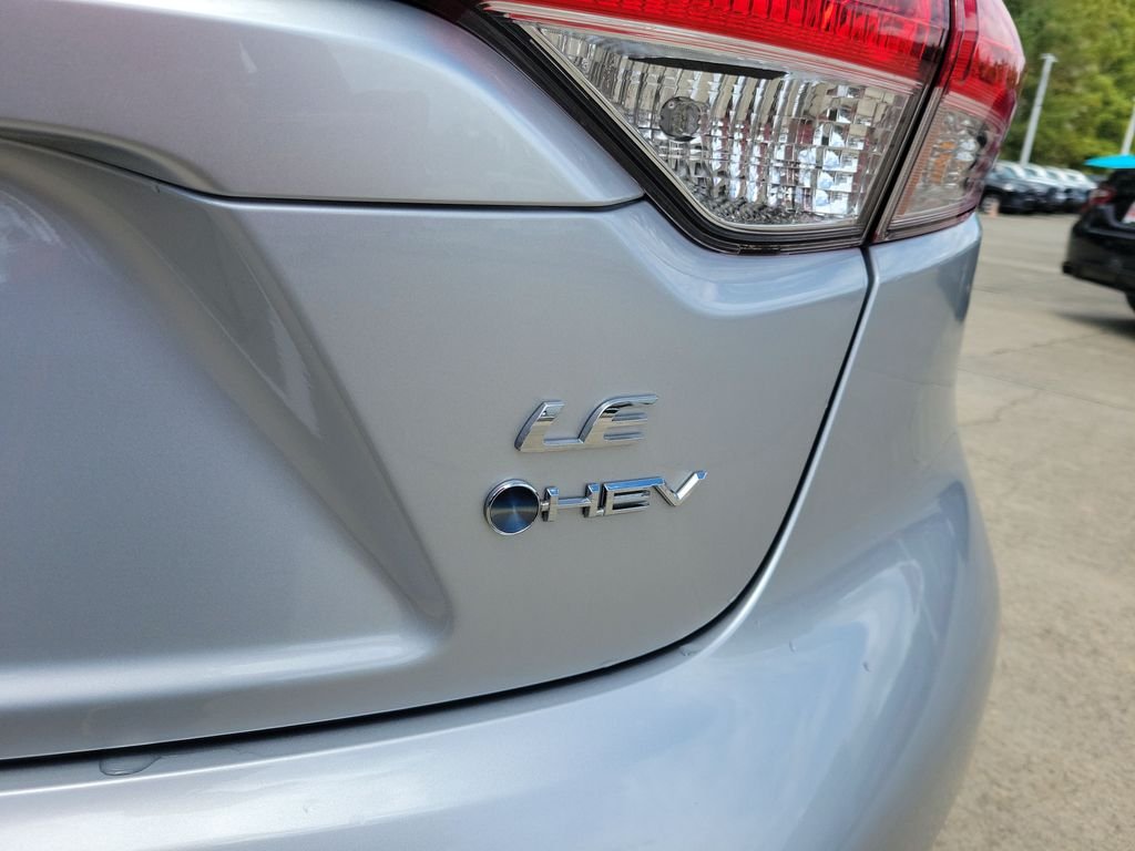 Used 2026 Silver Toyota LE image 5