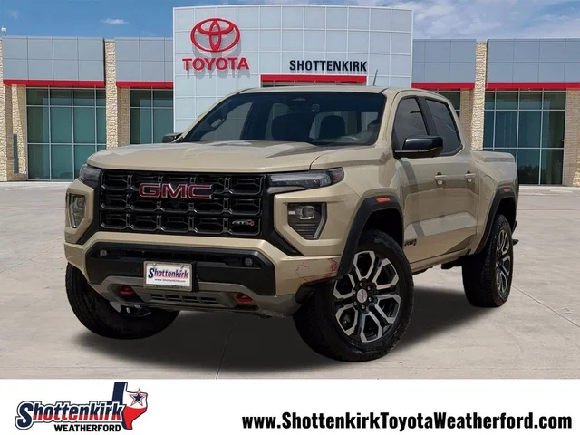 2024 GMC Canyon AT4
