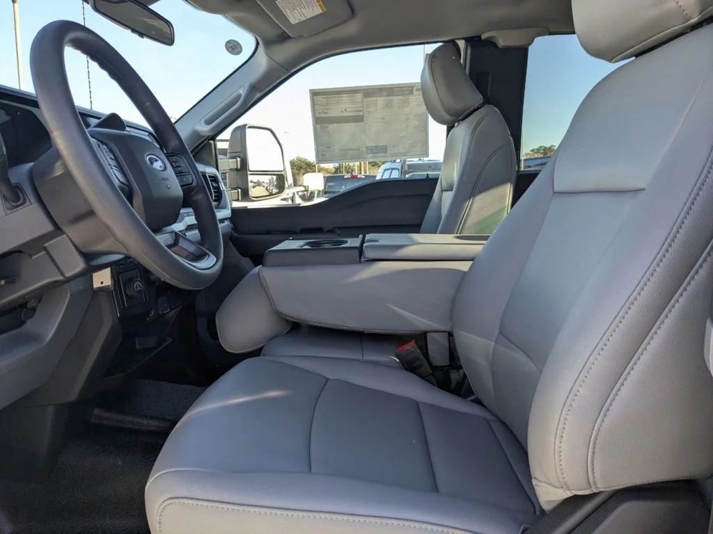2026 Ford F-250 Super Duty XL - Photo 14