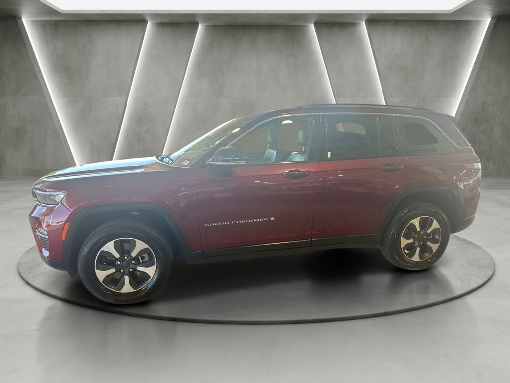 Used 2023 Red Jeep 4xe image 9