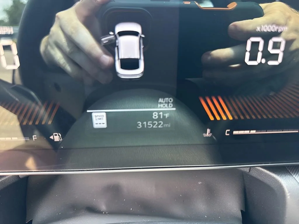 Used 2025 Charcoal Kia LXS image 9