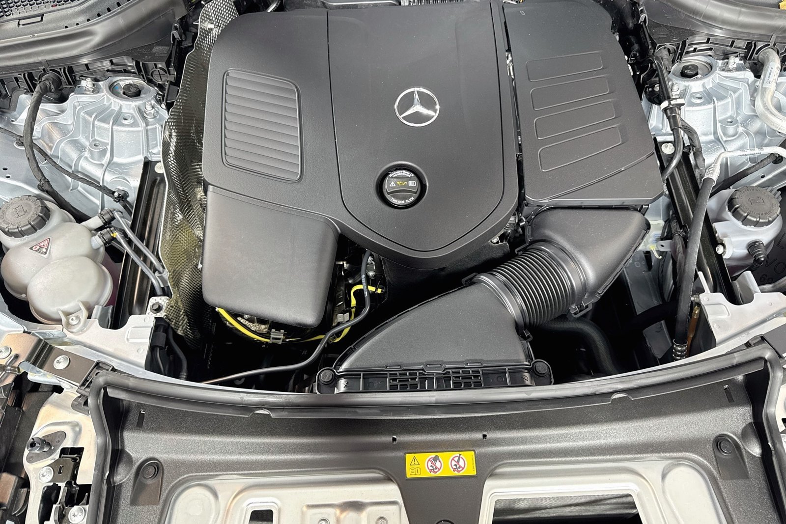 New 2026 Cirrus Silver Metallic Mercedes-Benz GLC 300 image 28