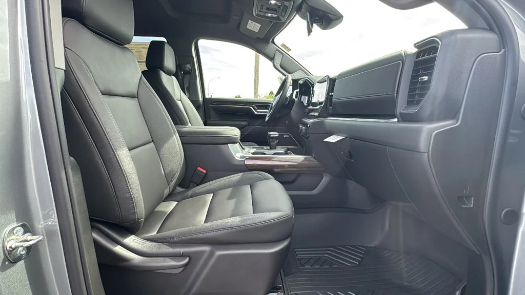 New 2026 Sterling Gray Metallic Chevrolet LT Trail Boss image 8