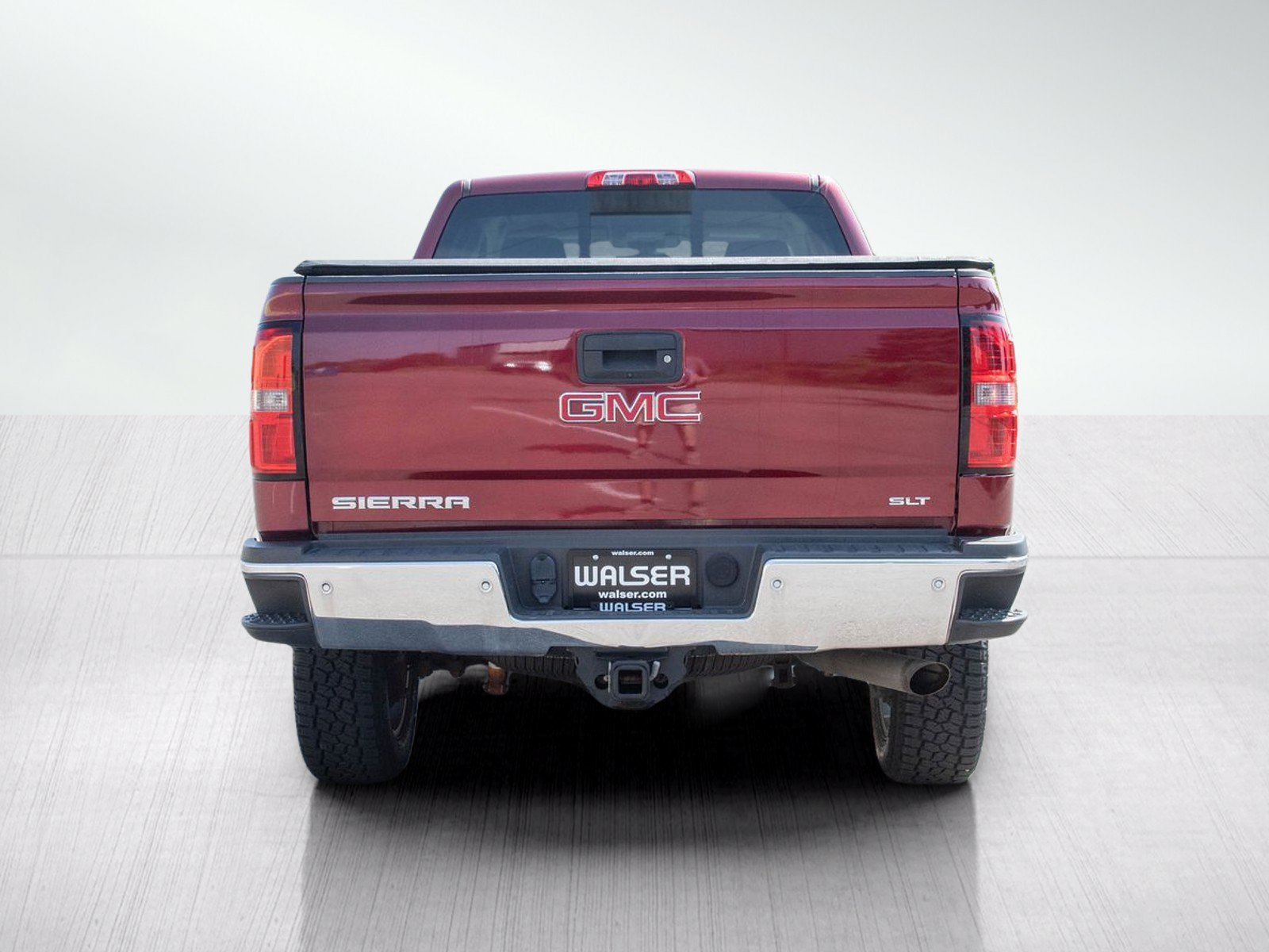 Used 2016 Crimson Red Tintcoat GMC SLT image 5