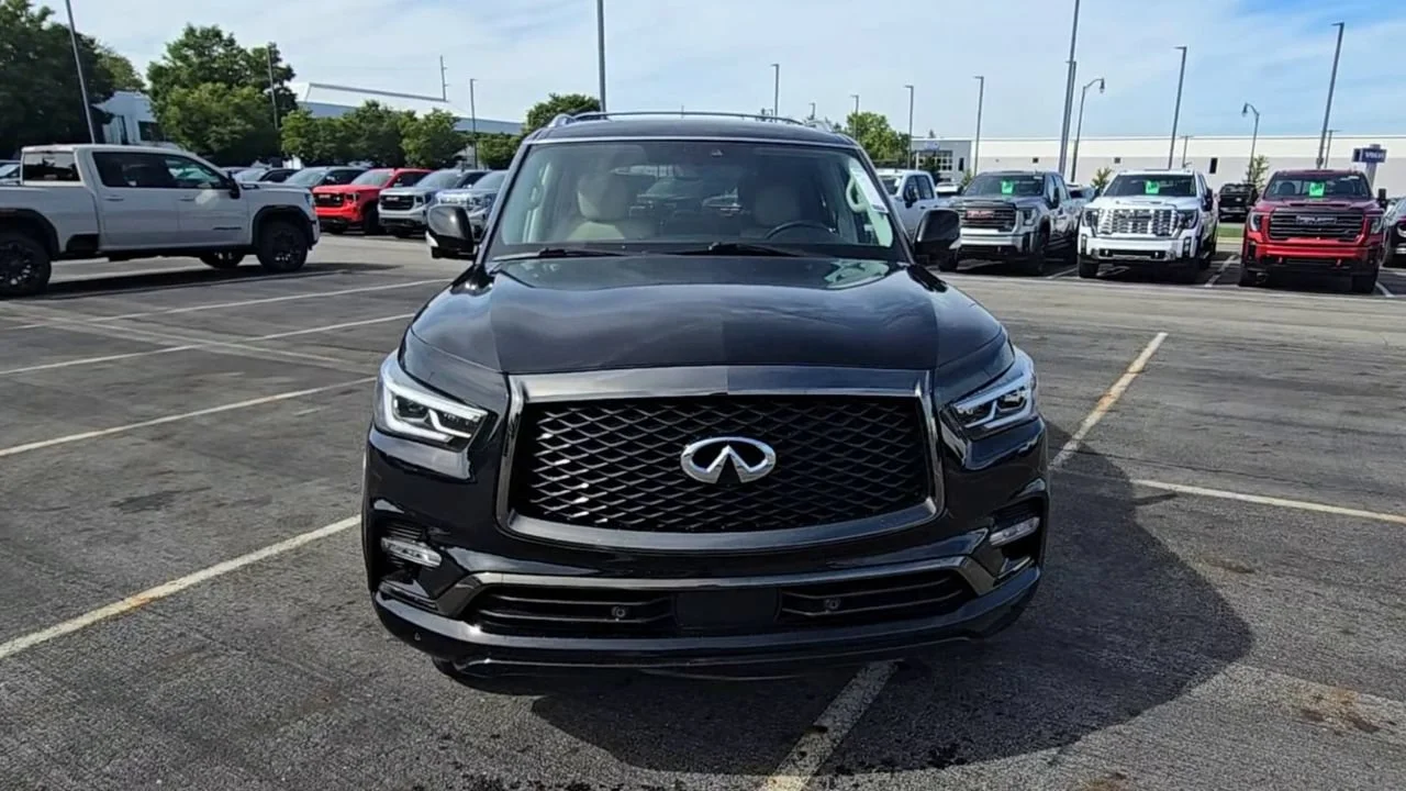 Used 2022 Black INFINITI PREMIUM SELECT AWD image 3