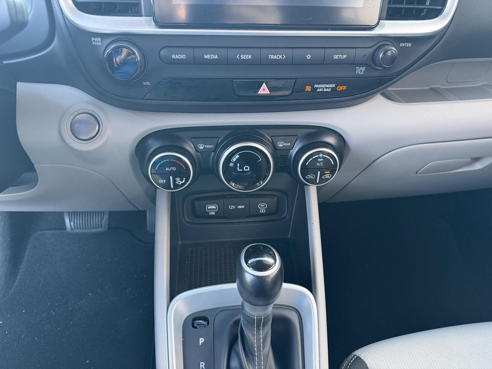 Used 2024 Green Apple Hyundai SEL image 13