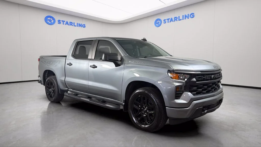 2024 Chevrolet Silverado 1500 Custom - Photo 13