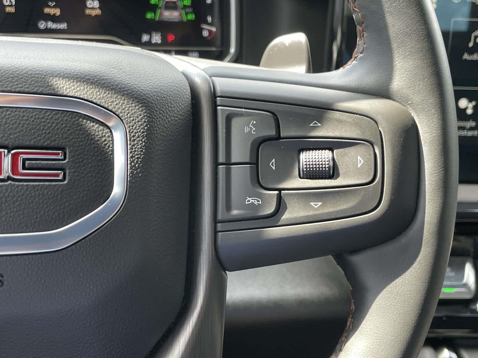 Used 2024 Sterling Metallic GMC AT4 image 34