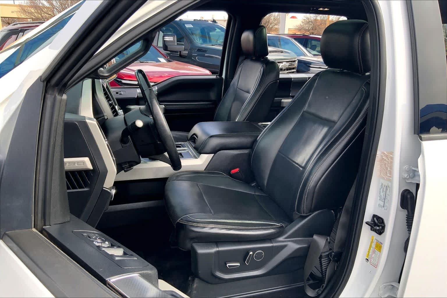 Used 2017 Oxford White Ford Lariat image 7