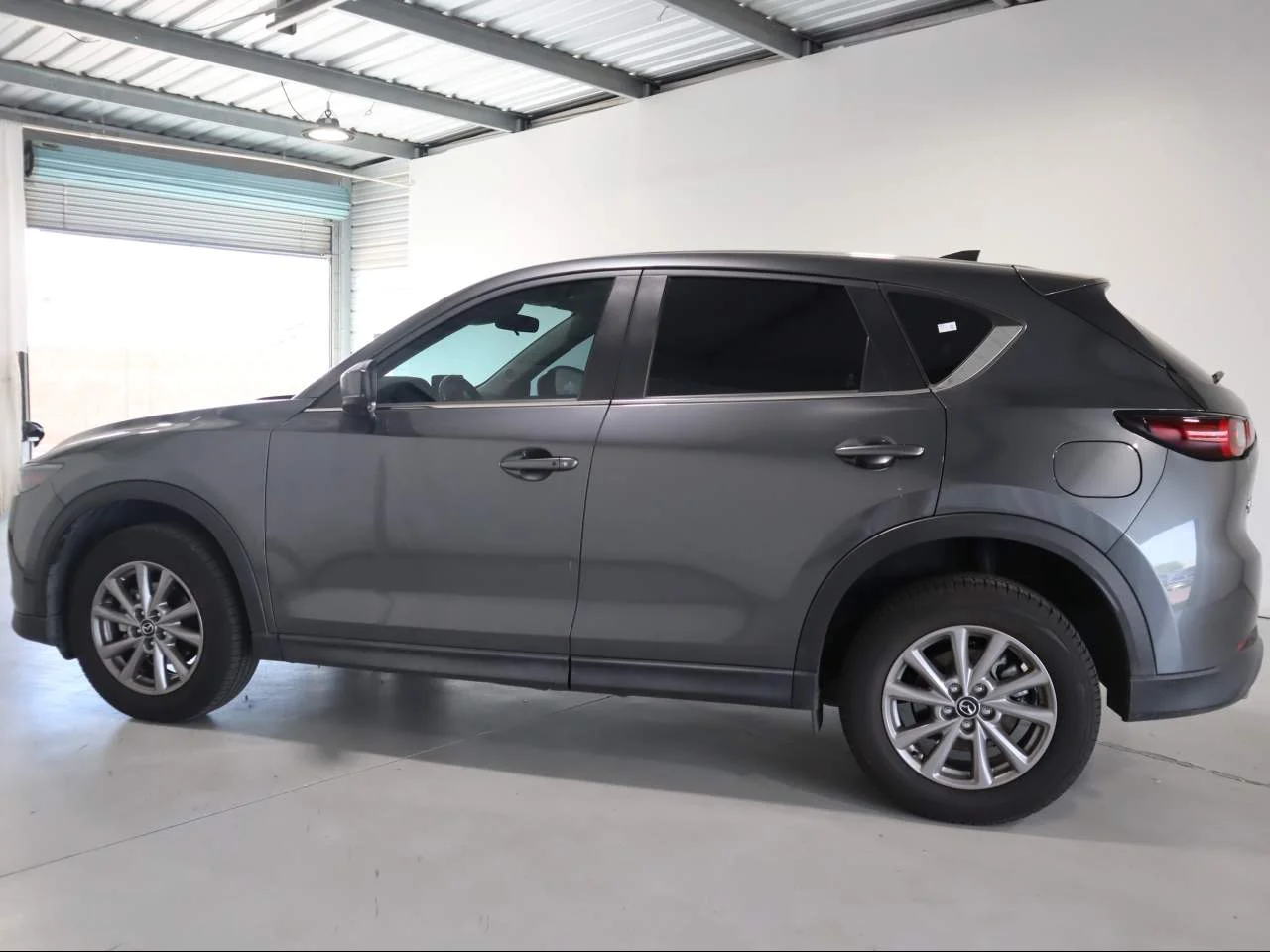 Used 2023 Machine Gray Metallic Mazda 2.5 S Select image 8