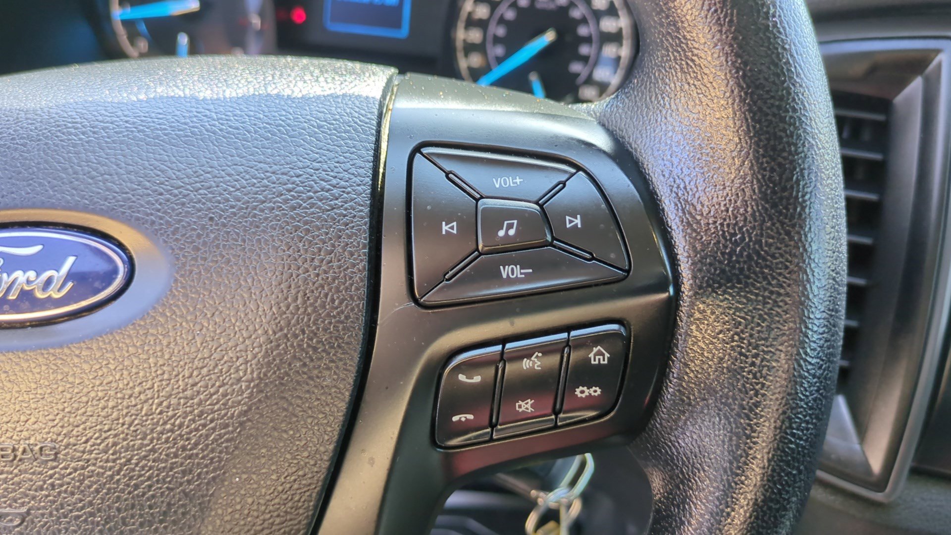 Used 2021 Oxford White Ford XL image 17