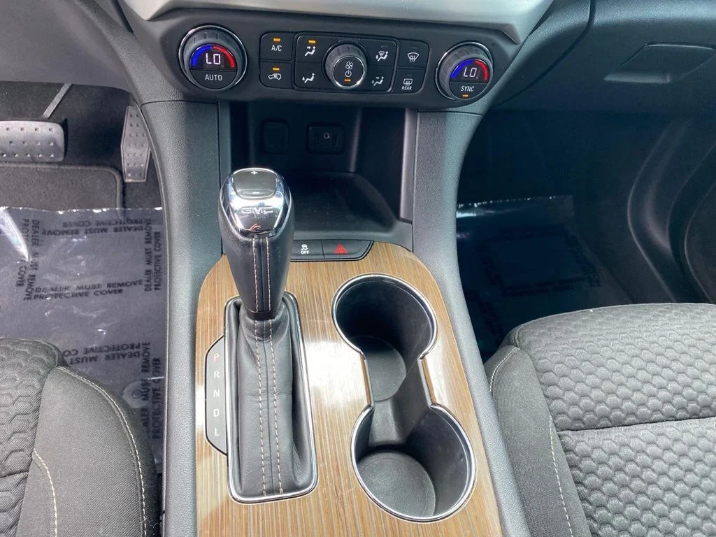 Used 2019 Gray GMC SLE-1 image 26