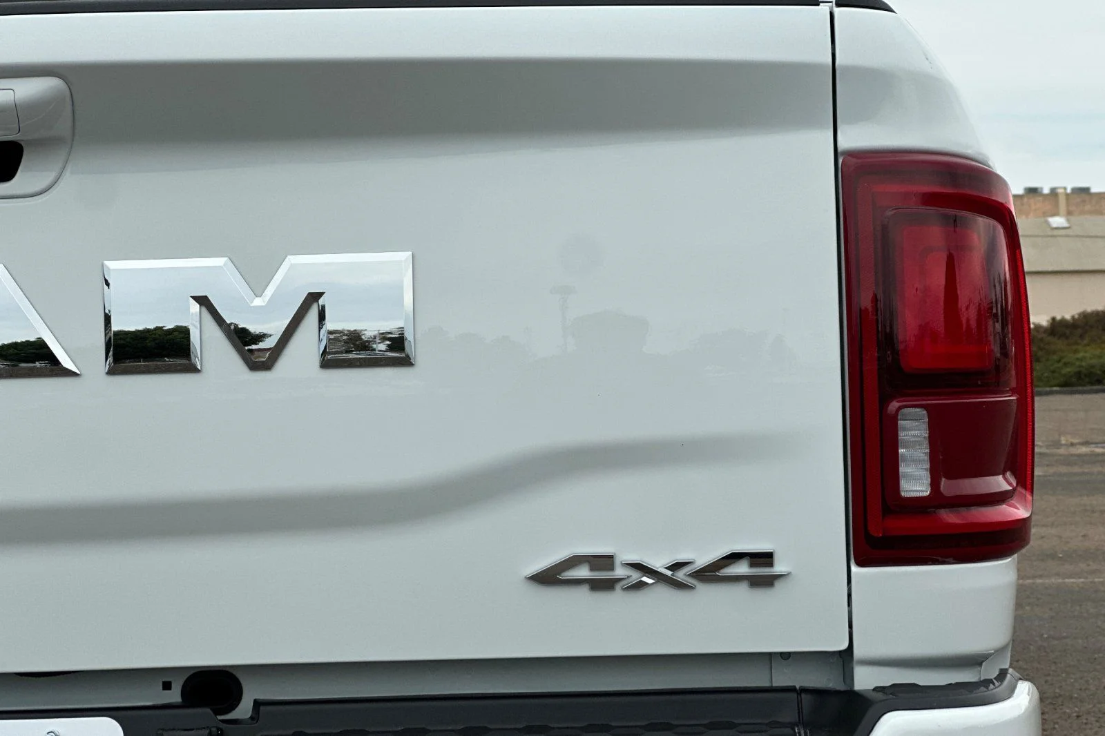 2026 RAM 2500 Laramie - Photo 6