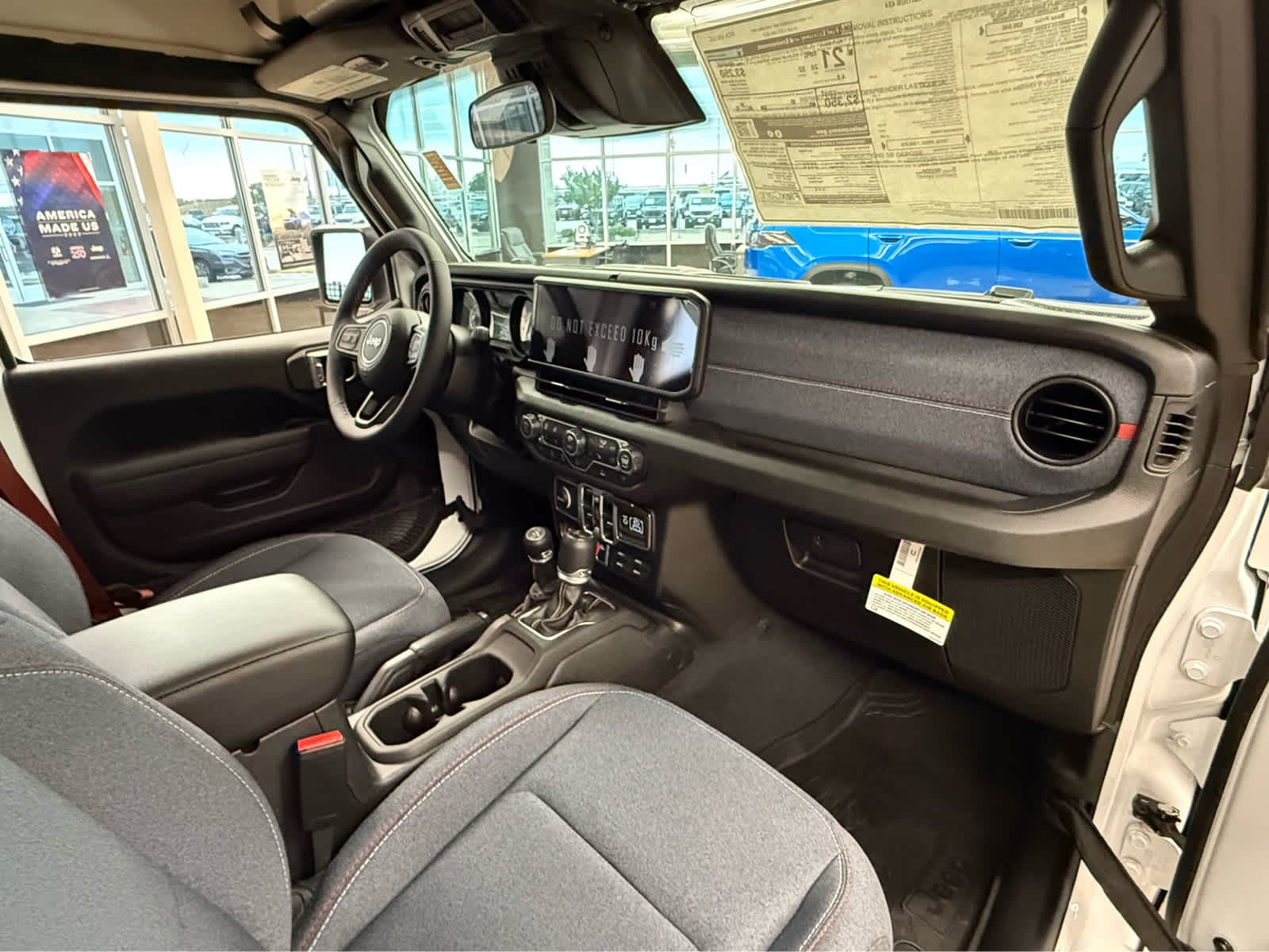 New 2026 BRIGHT WHITE CLEAR COAT Jeep Sport S image 18