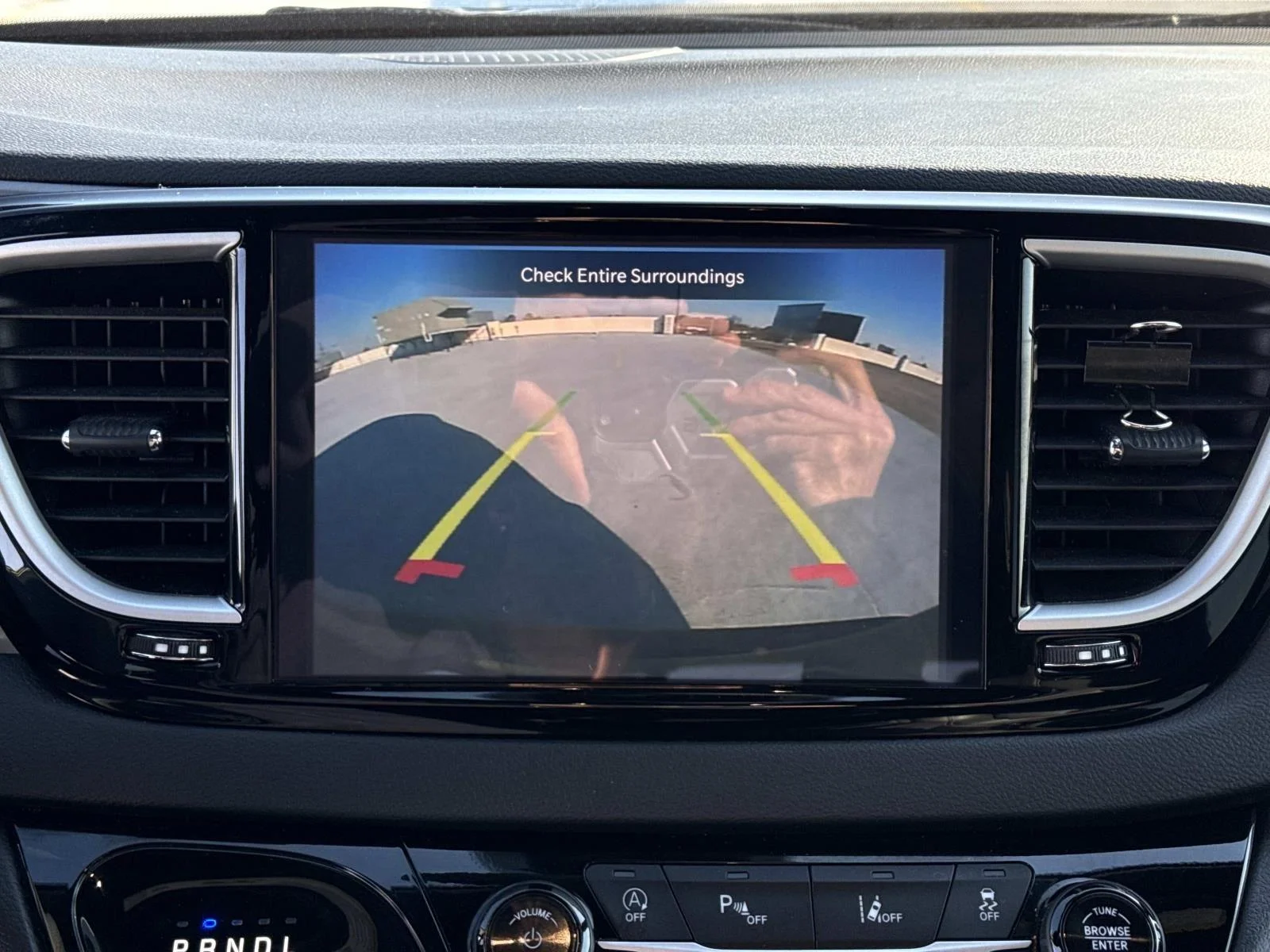 2025 Chrysler Pacifica Select - Photo 26