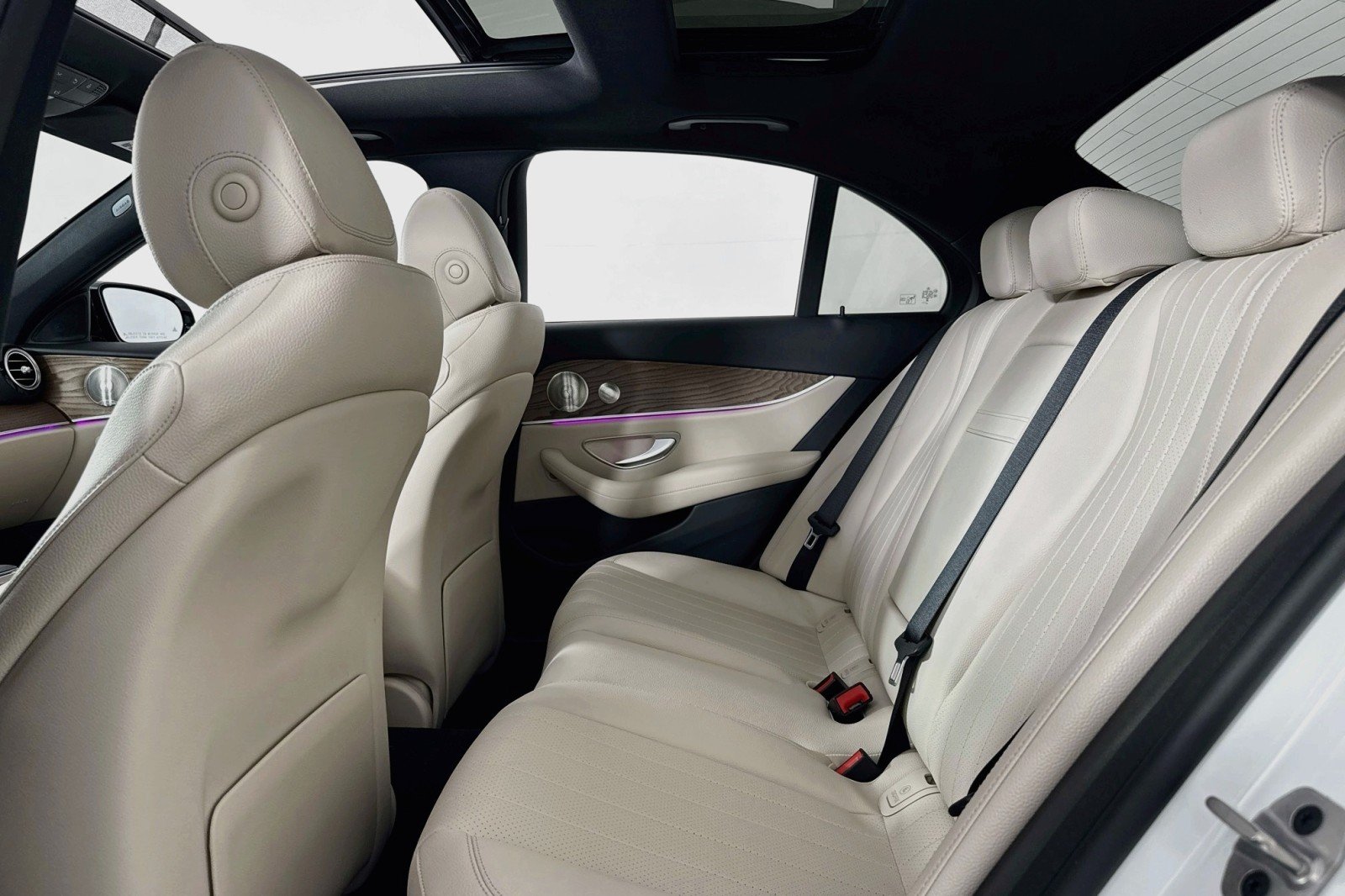 Certified Used 2023 Polar White Mercedes-Benz E 450 image 9