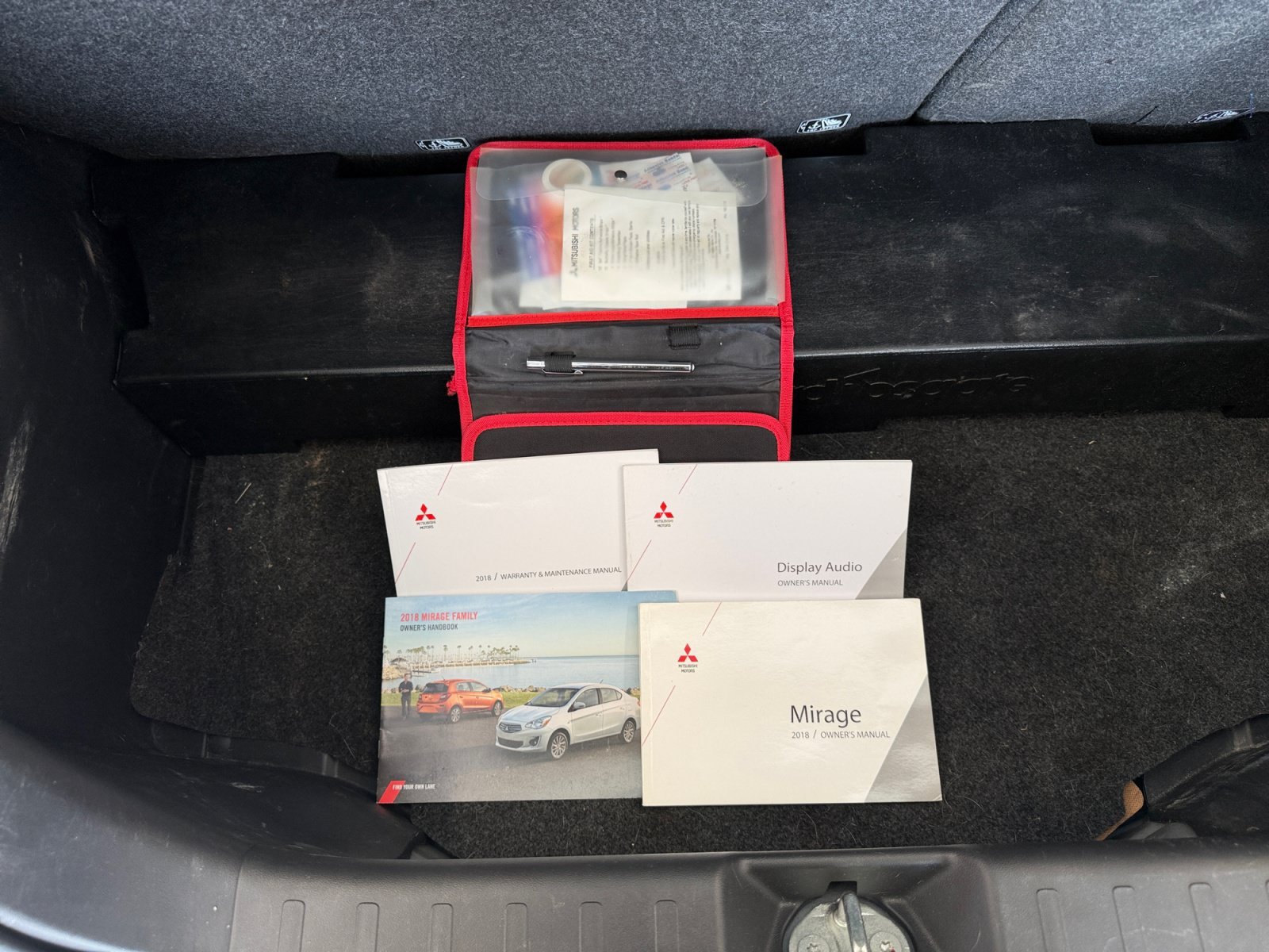 Used 2018 Gray Mitsubishi ES image 34