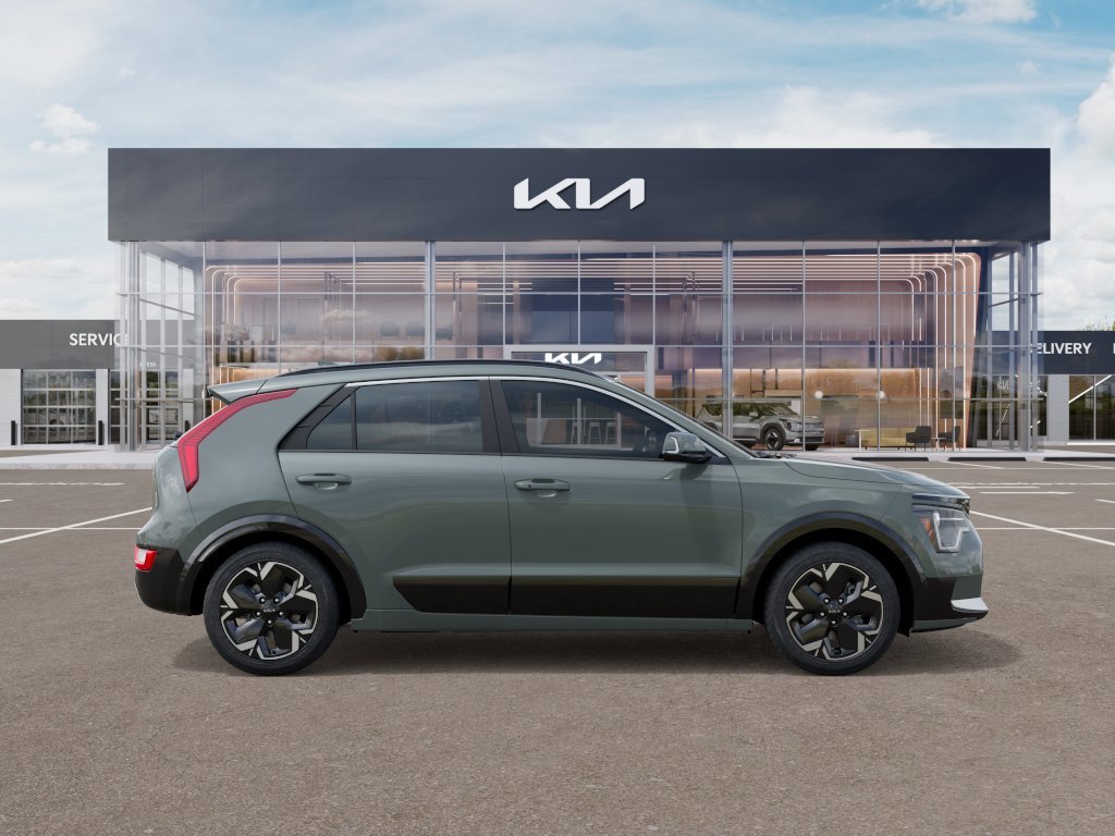 New 2025 Cityscape Green Kia Wind image 7