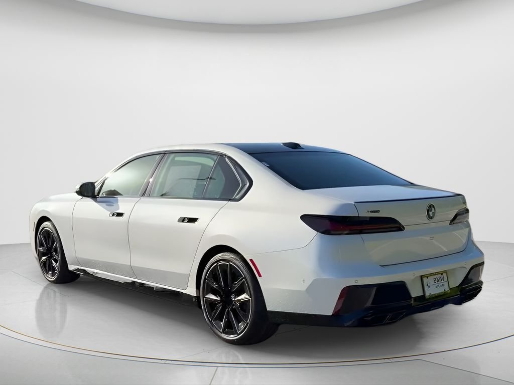 New 2026 Mineral White Metallic BMW 760i xDrive image 3