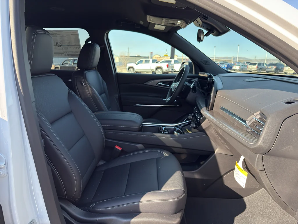 2026 Chevrolet Traverse LT - Photo 21