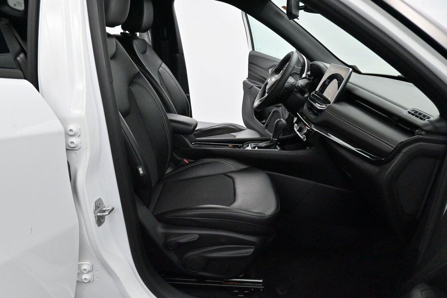Used 2023 Bright White Clearcoat Jeep Altitude image 26