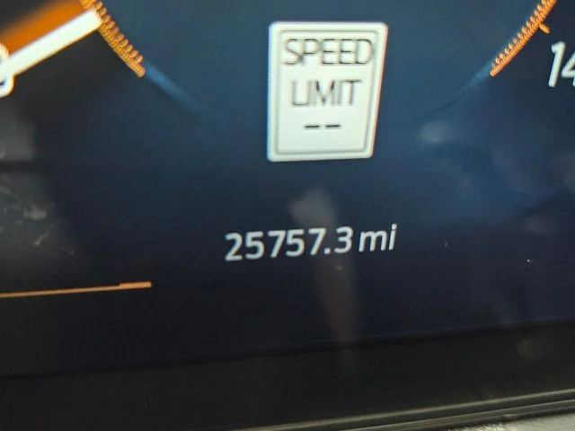 Used 2024 Gray Ford EcoBoost Premium image 28
