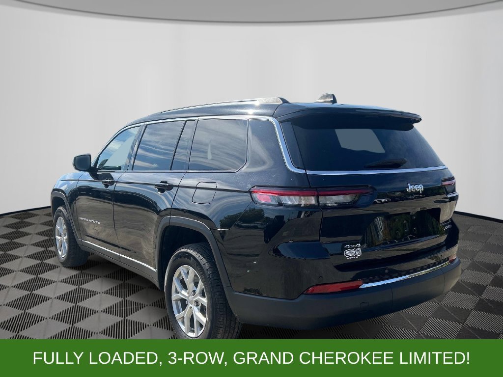 Used 2023 Black Jeep Limited image 3