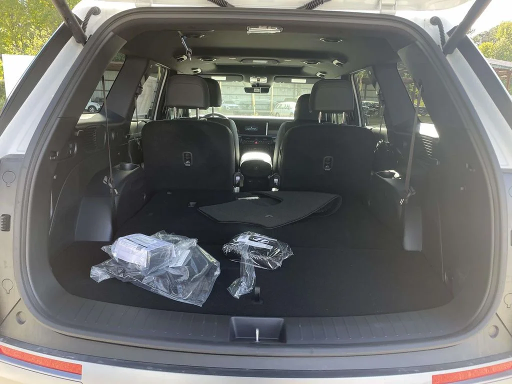 New 2026 White Hyundai XRT Pro image 9