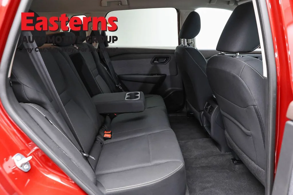 Used 2023 Red Nissan S image 24