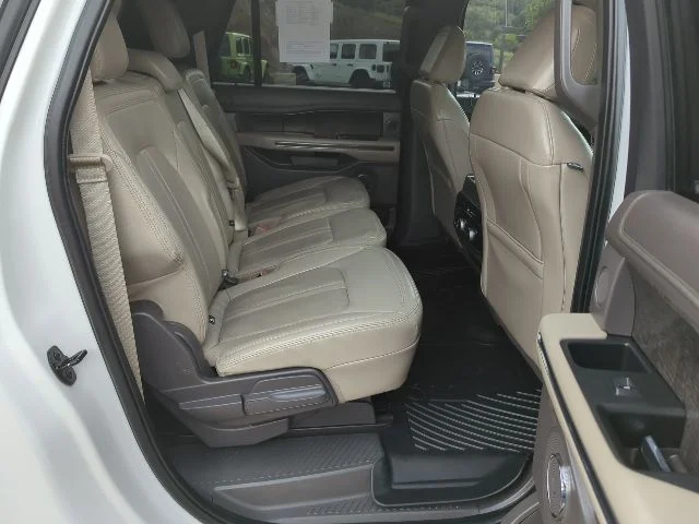 Used 2021 White Ford Limited image 23