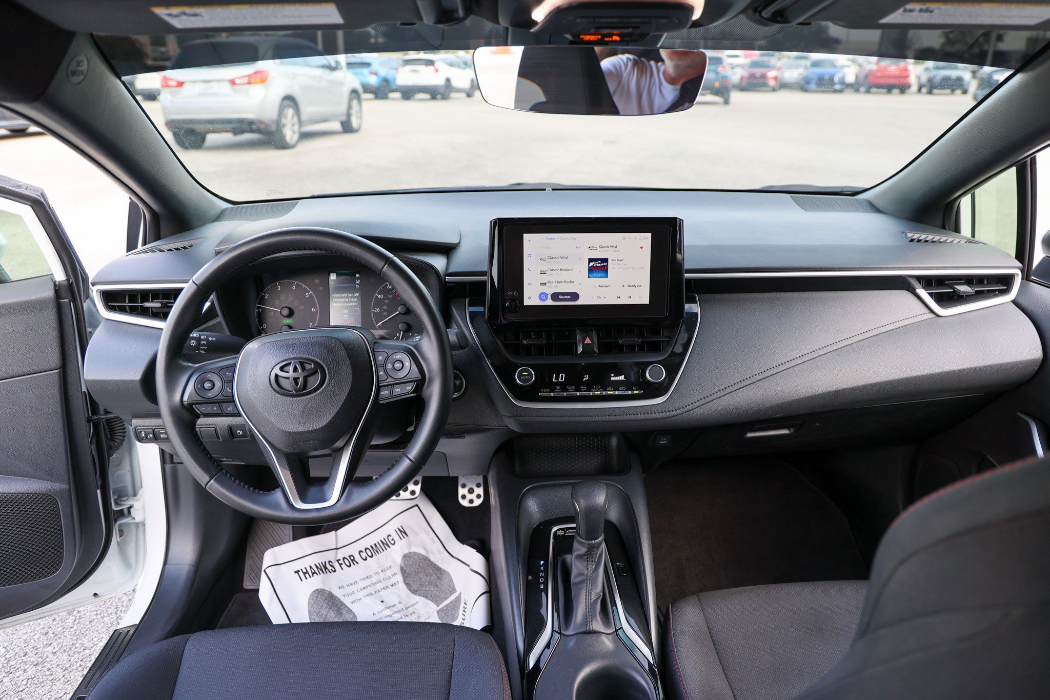 Used 2025 ICE CAP Toyota Hybrid SE image 38