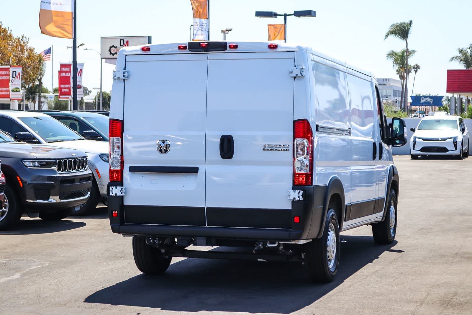 New 2026 Bright White Clear-Coat Exterior Paint RAM Tradesman image 4