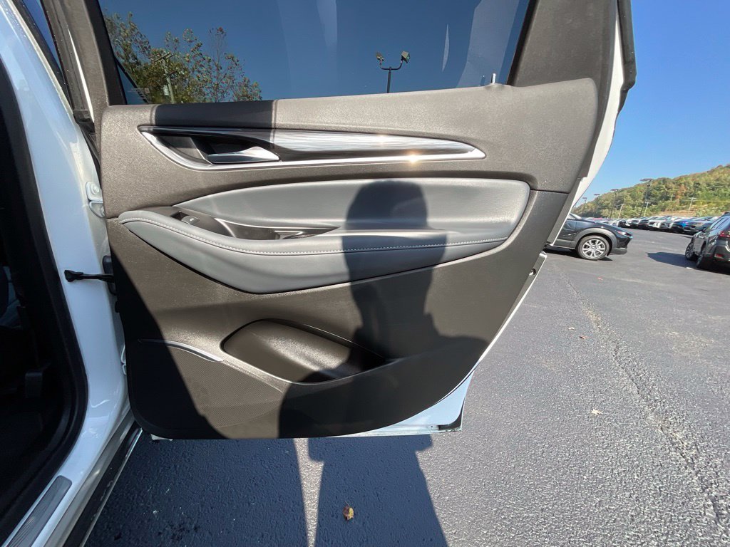 Used 2023 White Buick Essence image 23