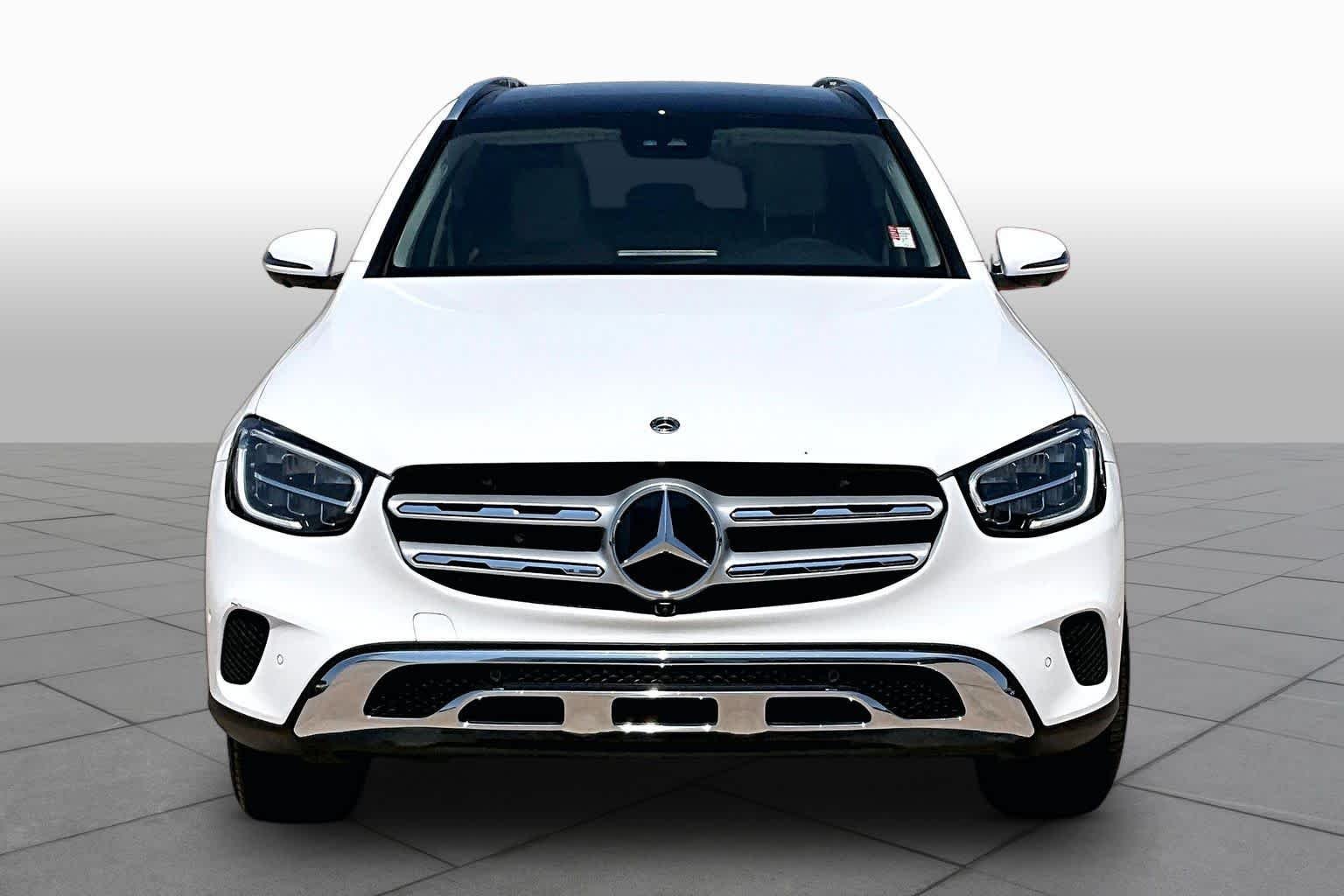 Used 2022 Polar White Mercedes-Benz GLC 300 image 4