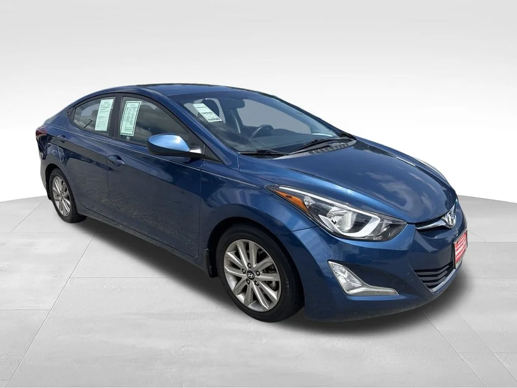 Used 2016 Blue Hyundai SE image 8