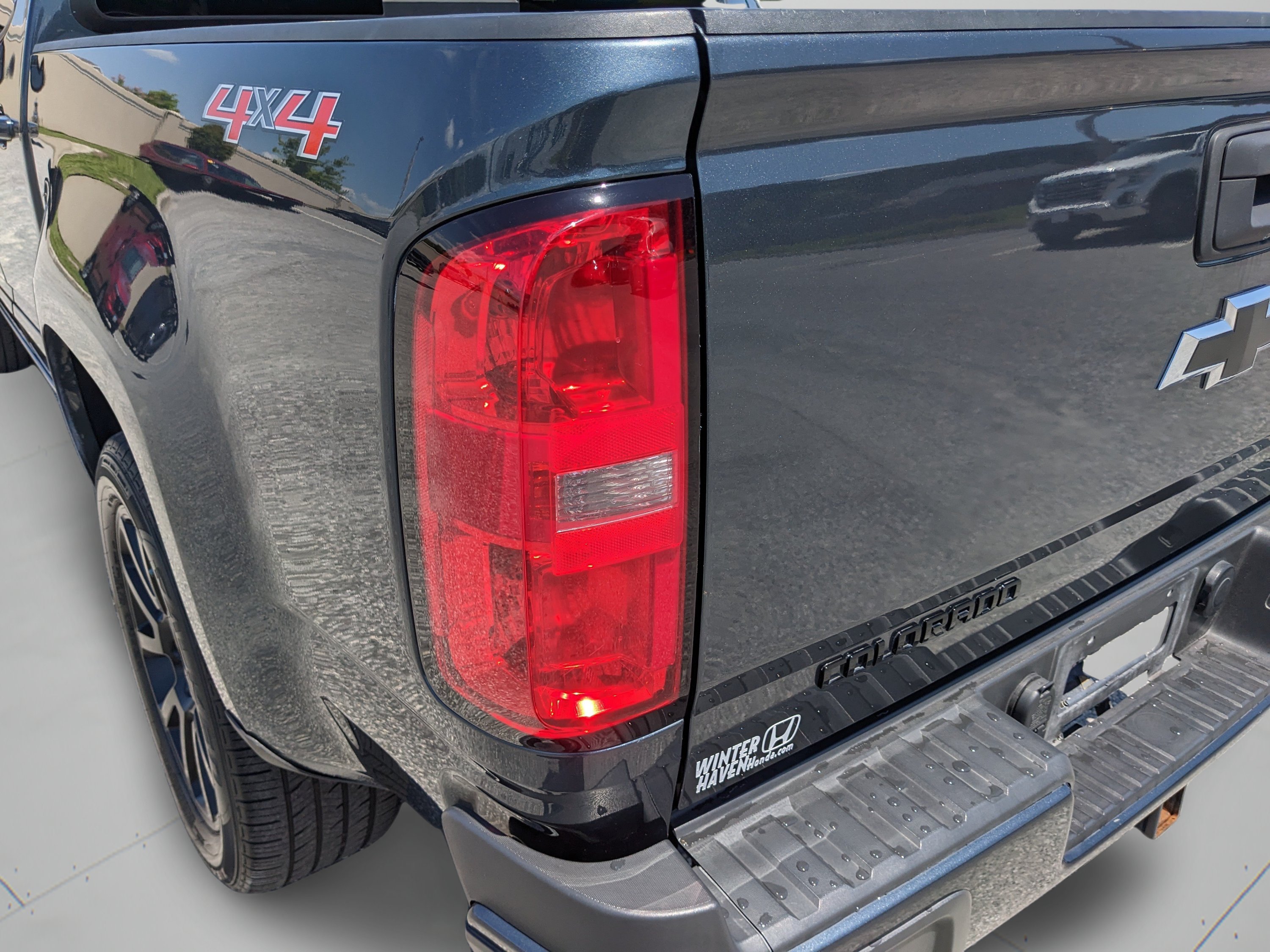 Used 2019 Shadow Gray Metallic Chevrolet 4WD LT image 37