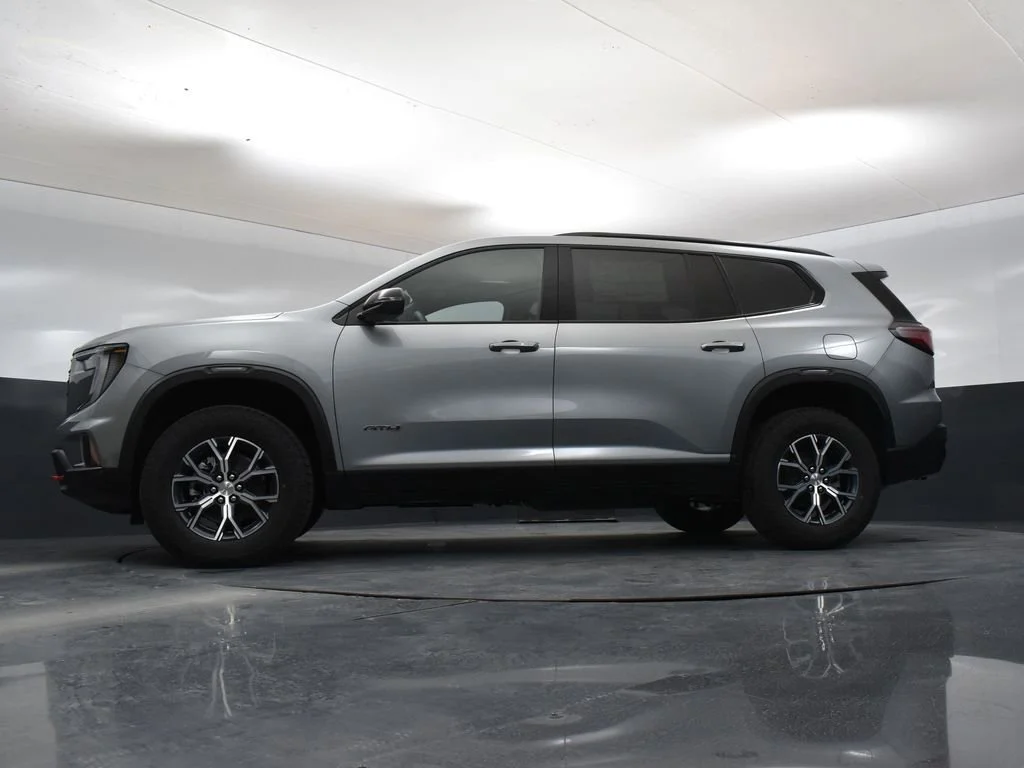 2026 GMC Acadia AT4 - Photo 30