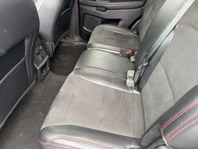 Used 2019 Oxford White Ford XLT image 9