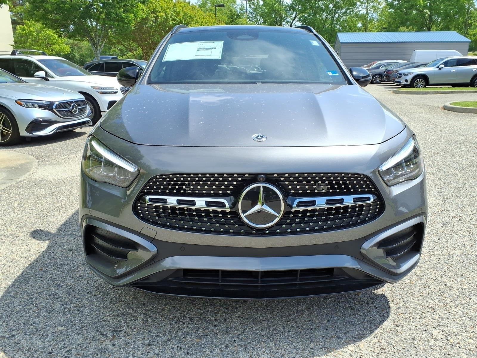 New 2026 Mountain Grey Metallic Mercedes-Benz GLA 250 image 3