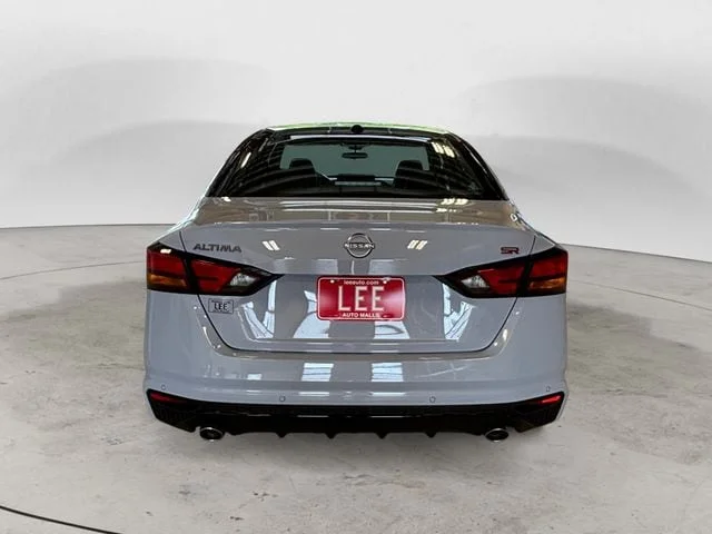 New 2026 Gray Sky Super Black Nissan SR image 4