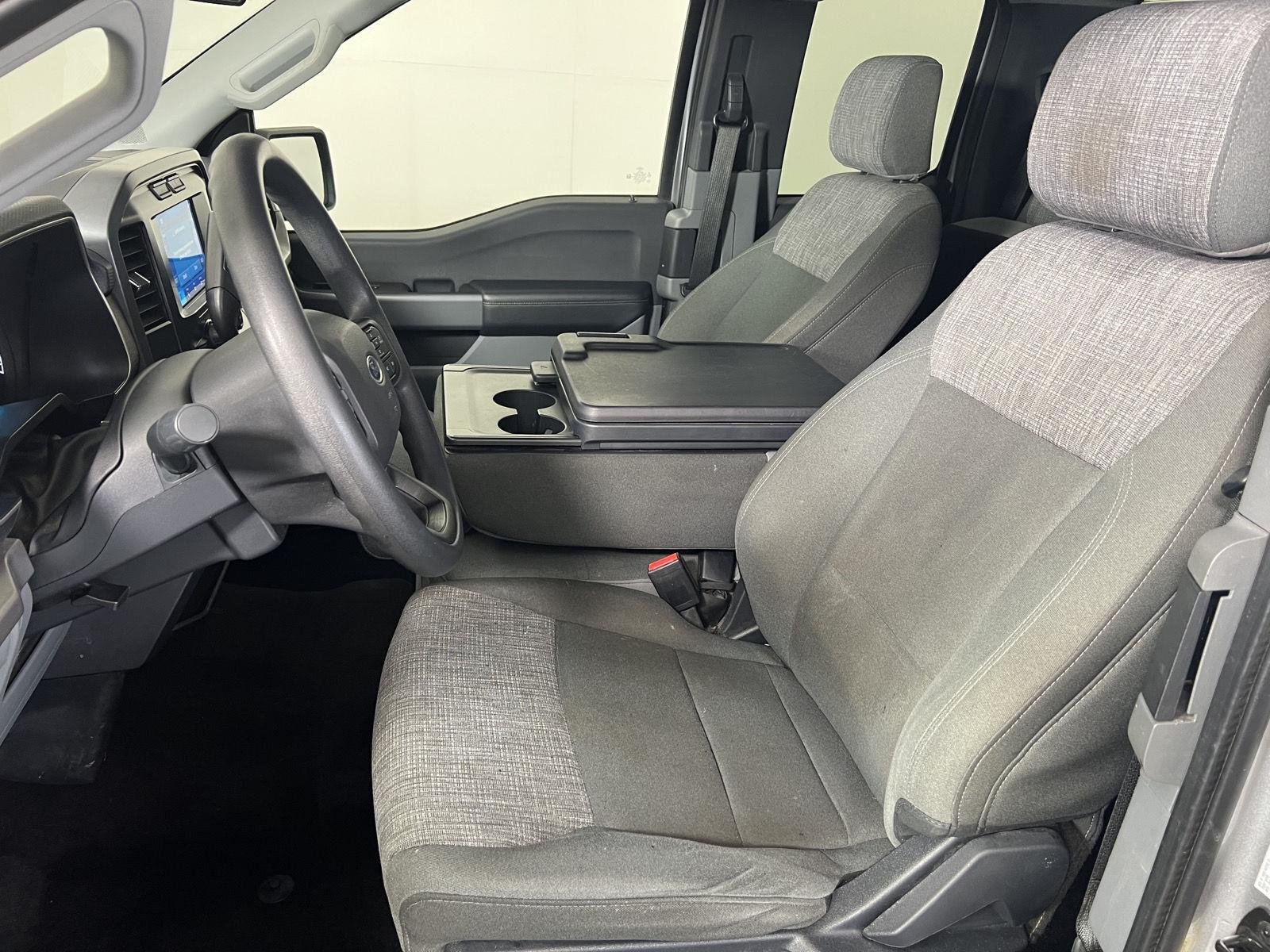 Used 2022 Iconic Silver Ford XLT image 5