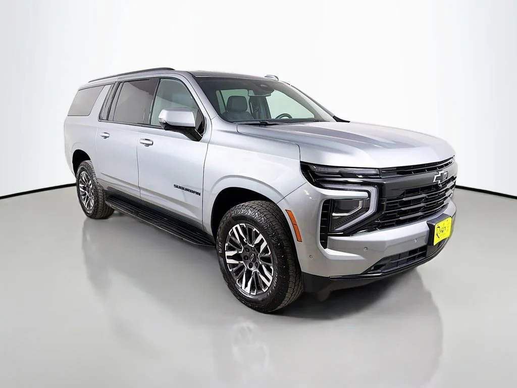 Used 2026 Sterling Gray Metallic Chevrolet RST image 4