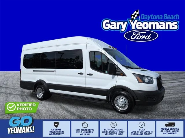 New 2026 Oxford White Ford Passenger Van XL image 1