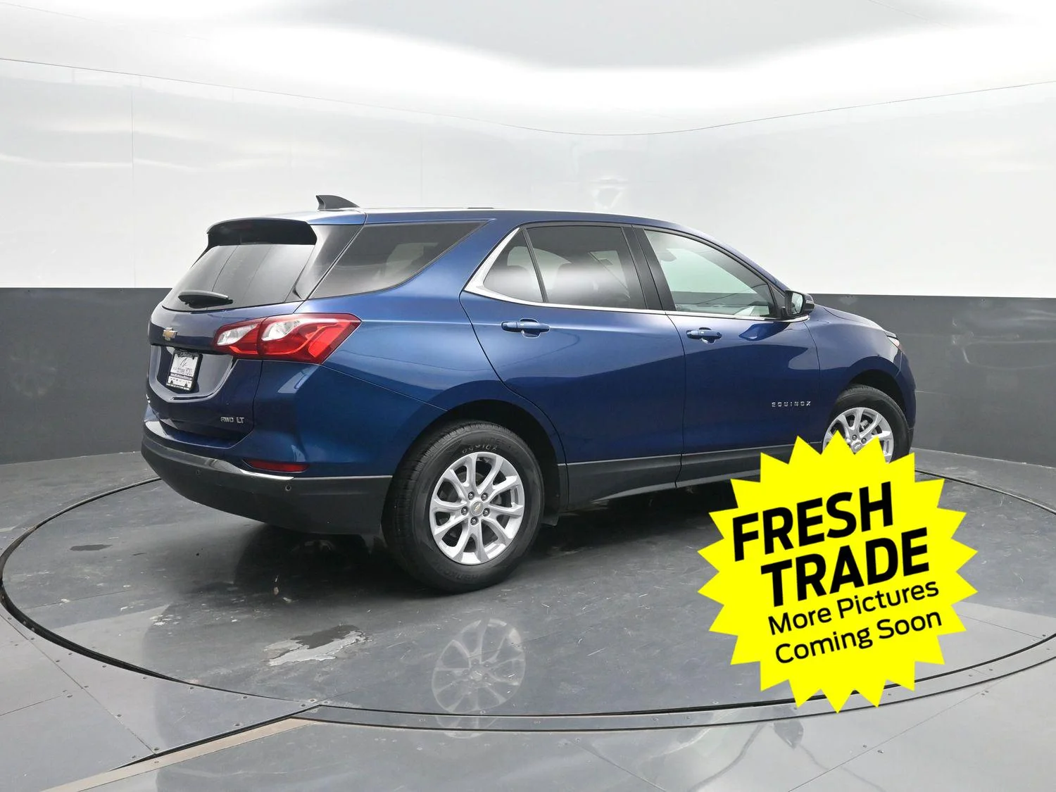 Used 2019 Chevrolet Equinox LT with VIN 3GNAXUEV3KL393694 for sale in Charles City, IA
