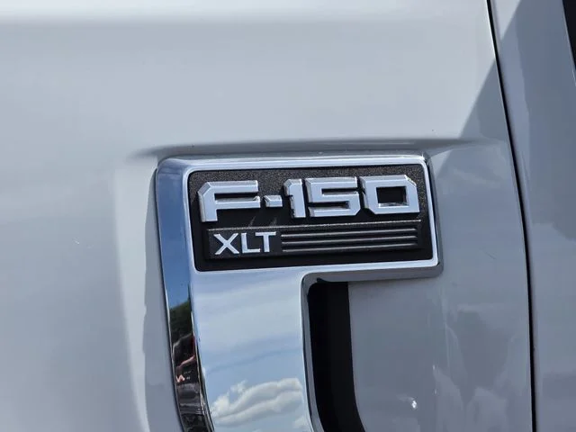 Certified Used 2023 Oxford White Ford XLT image 13