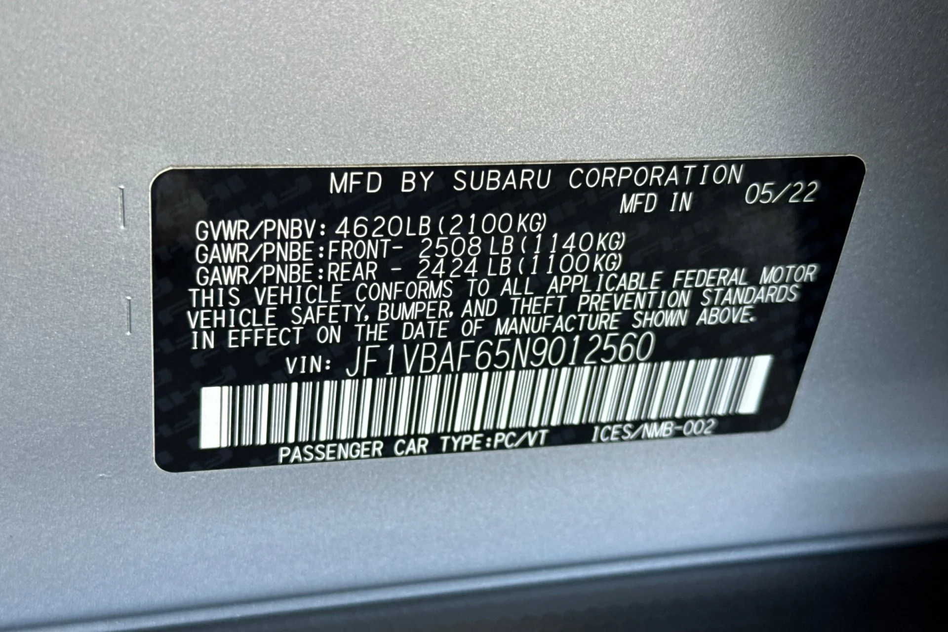 Used 2022 Ice Silver Metallic Subaru Premium image 28
