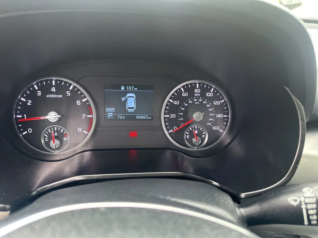 Used 2020 Black Kia S image 13